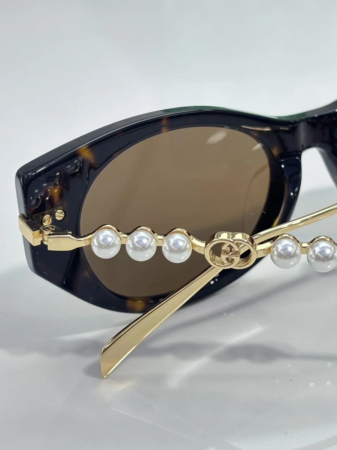 GUCCI Sunglasses A1510072257 - Image 7