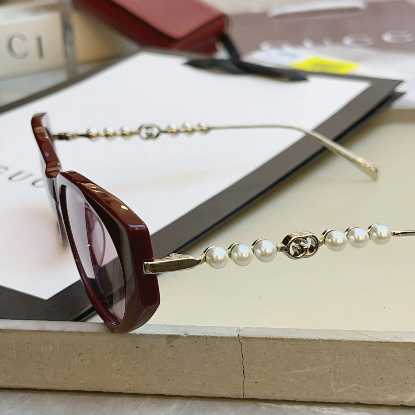 GUCCI Sunglasses A2510070600 - Image 9