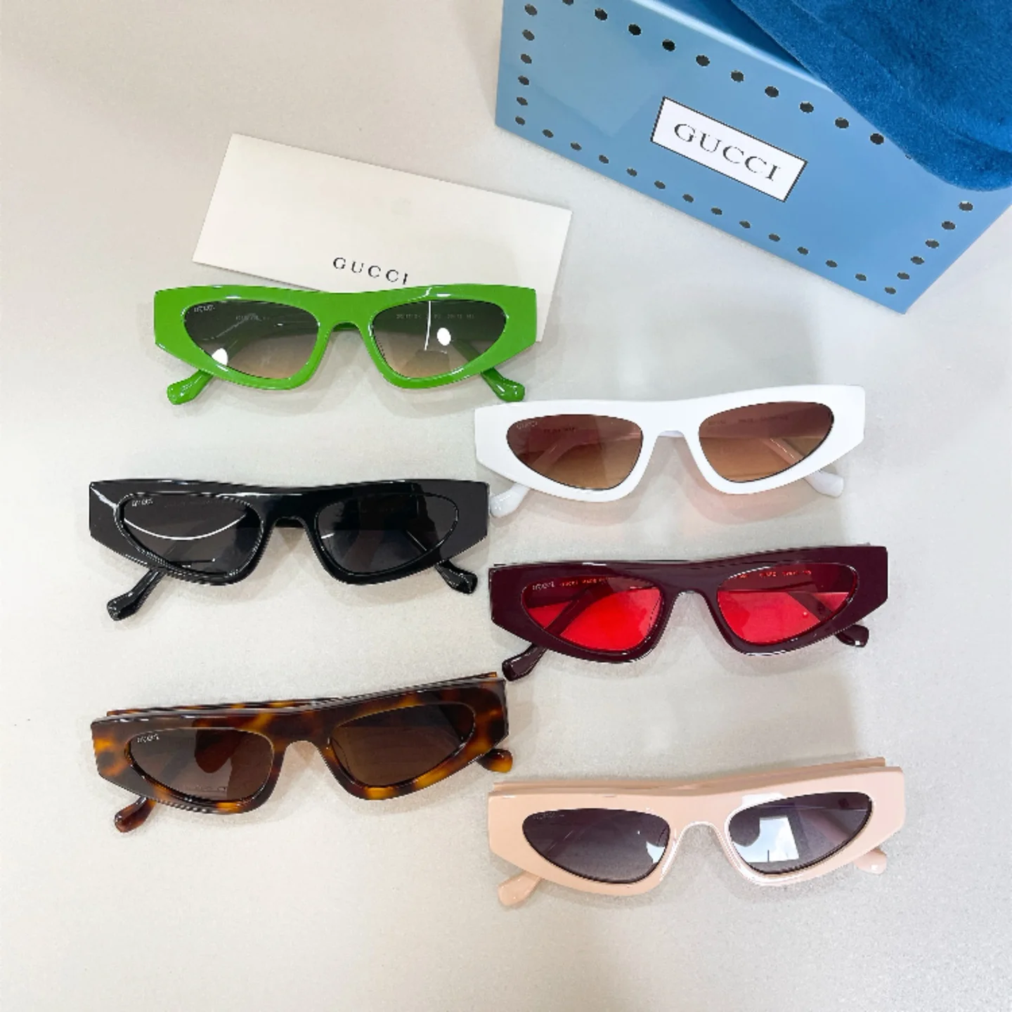 GUCCI Sunglasses A3510070183 - Image 8