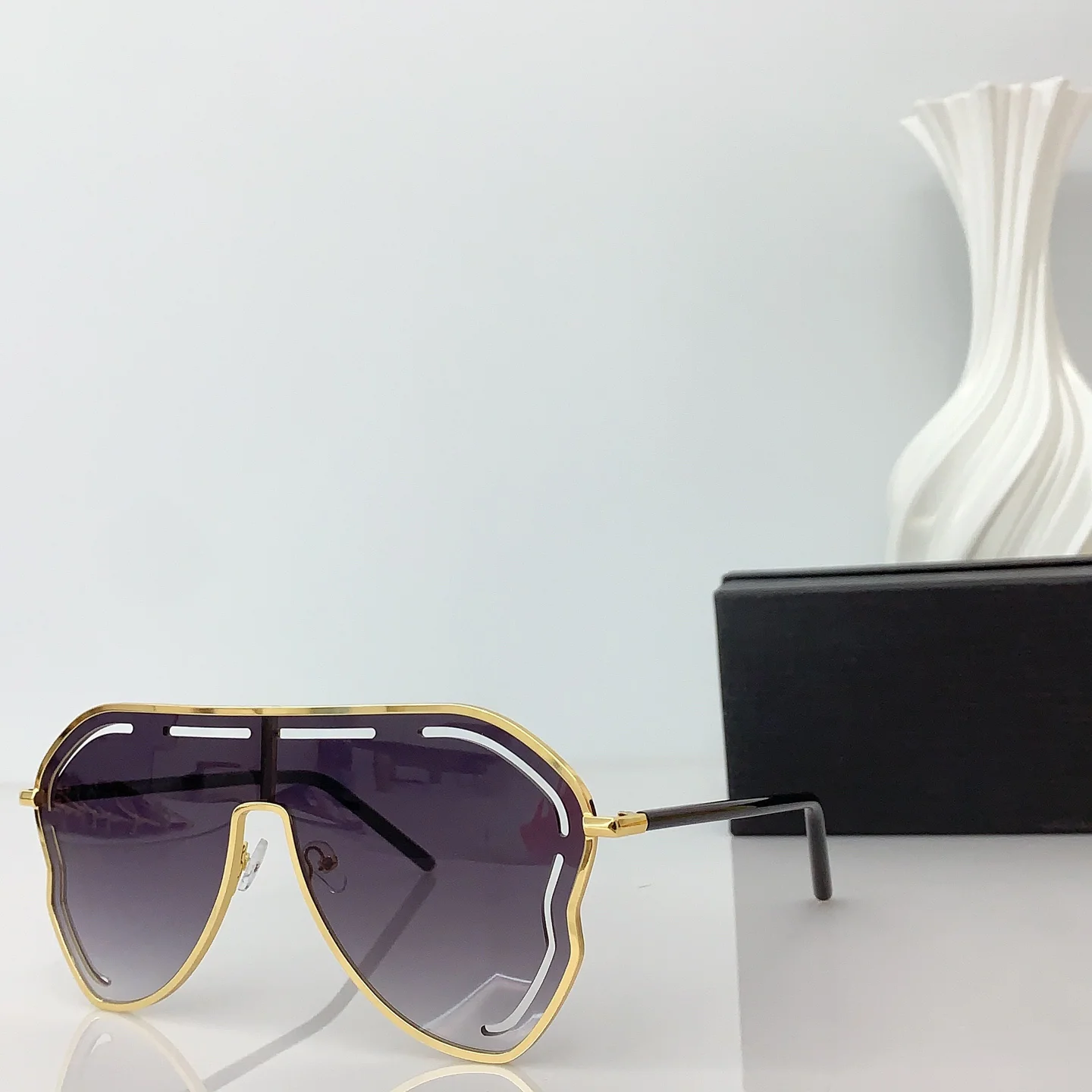 GUCCI Sunglasses A3510070207