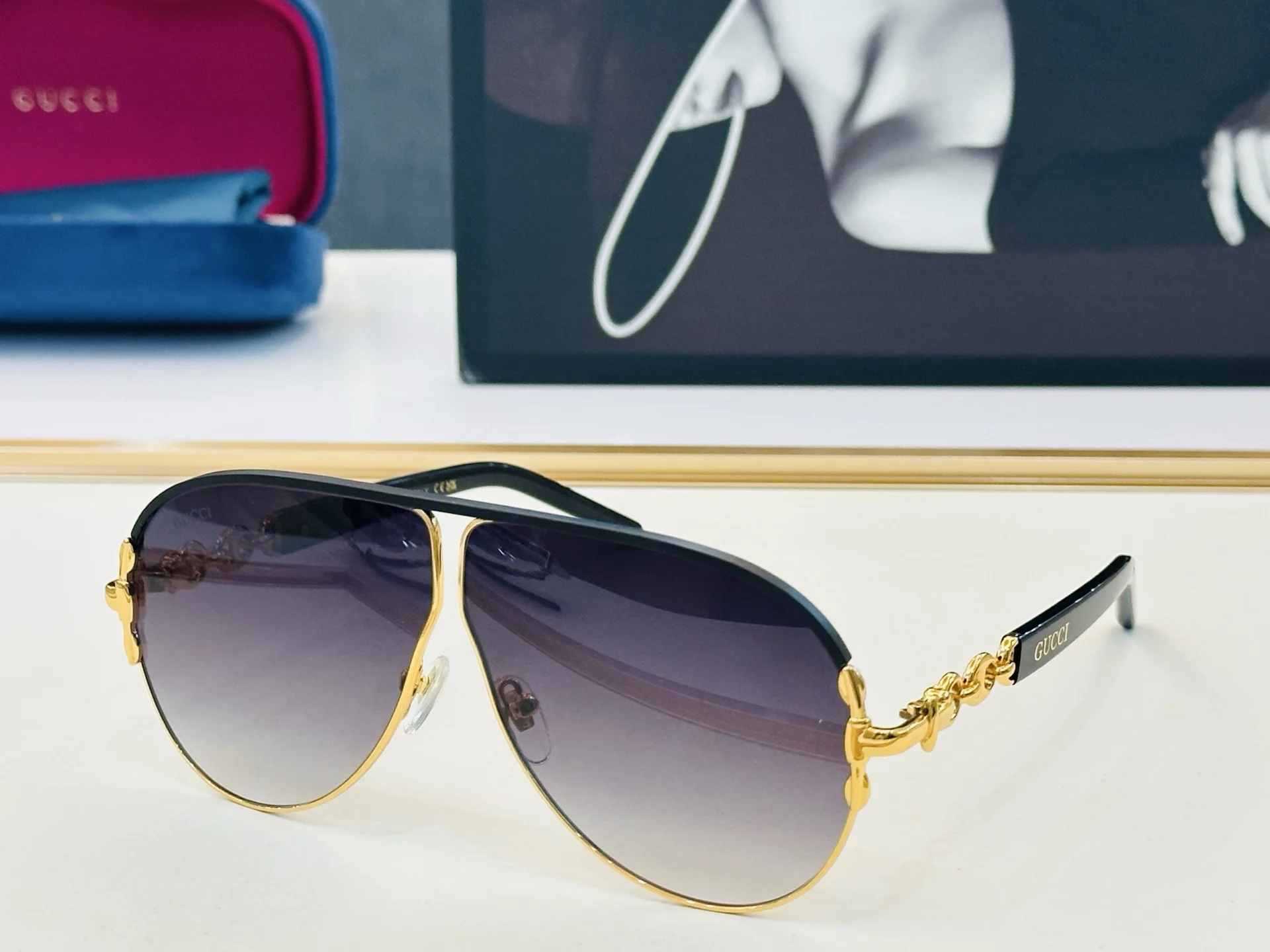 GUCCI Sunglasses A3510070474 - Image 2
