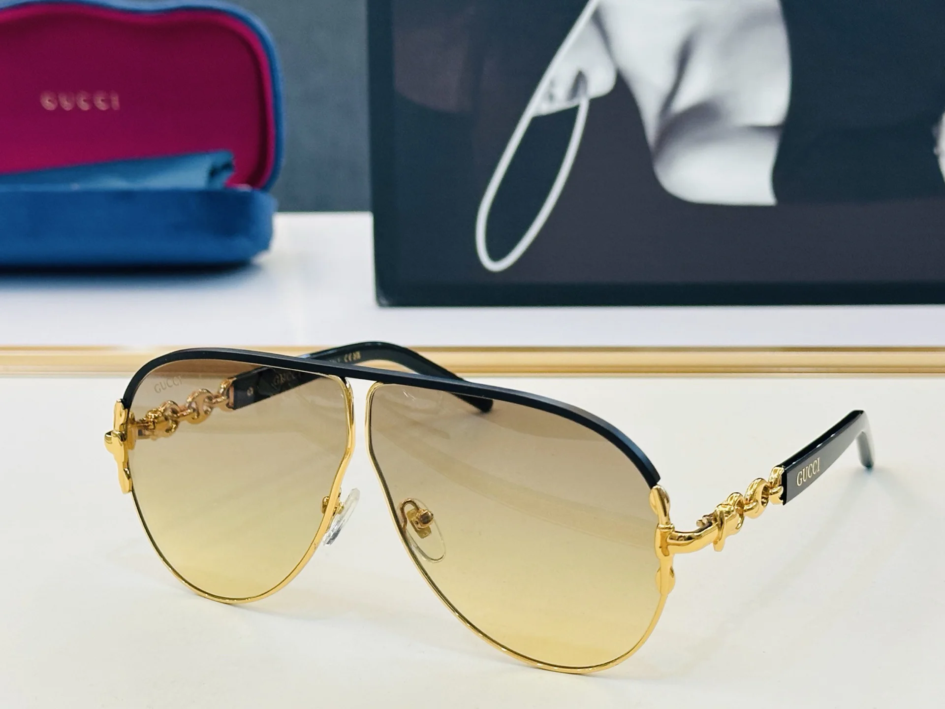 GUCCI Sunglasses A3510070474 - Image 4