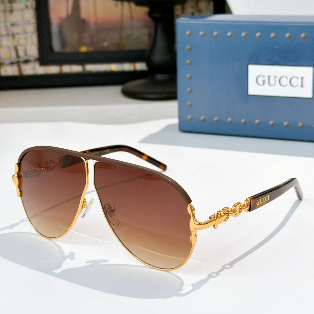 GUCCI Sunglasses A3510070569 - Image 4