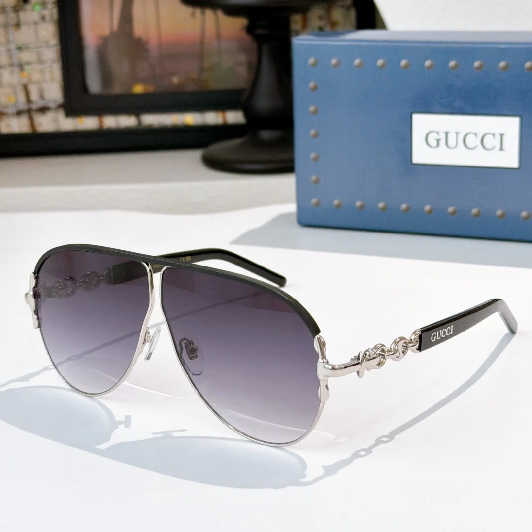 GUCCI Sunglasses A3510070569 - Image 5
