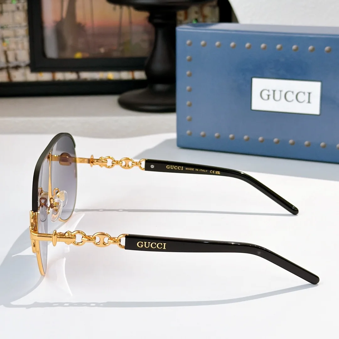 GUCCI Sunglasses A3510070569 - Image 7