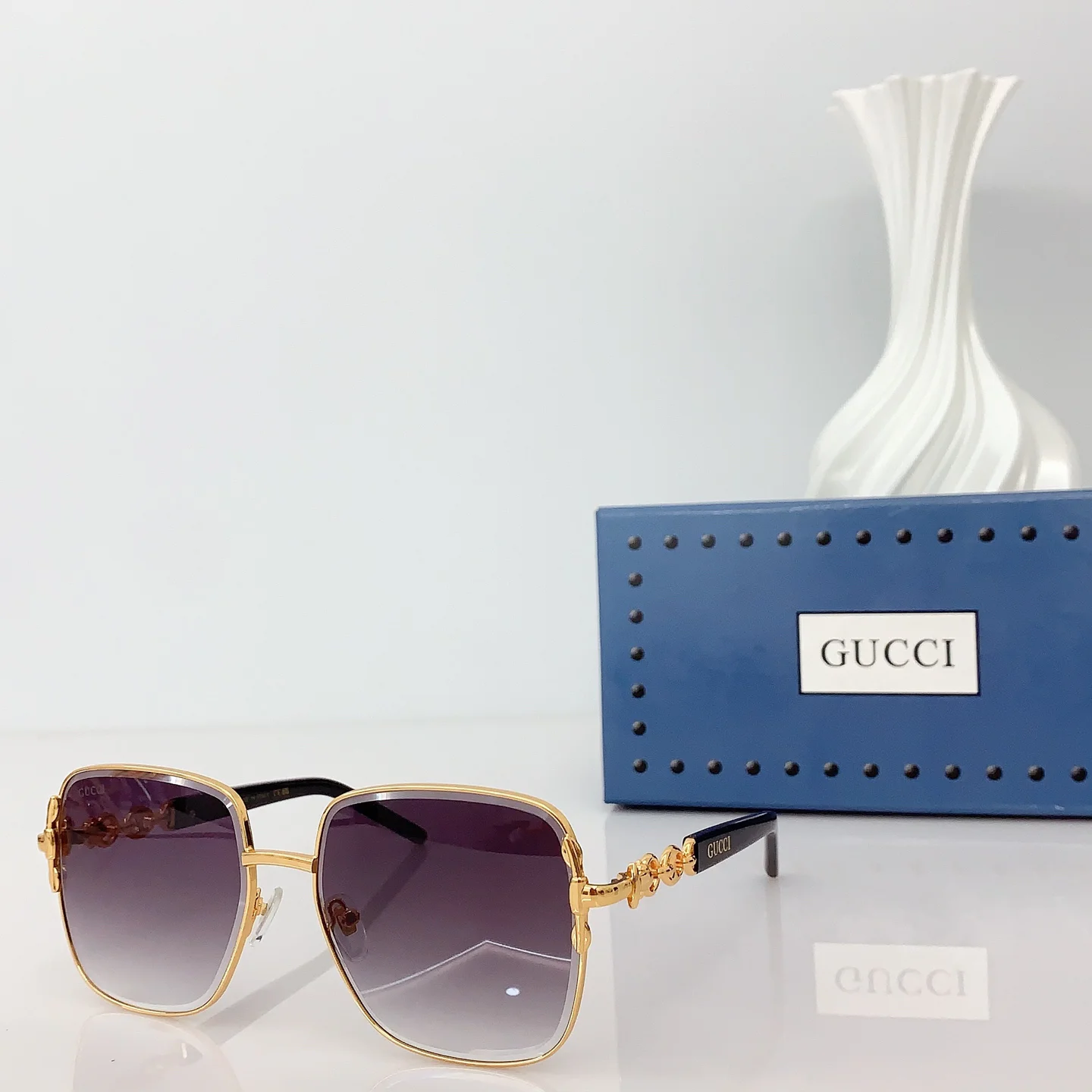 GUCCI Sunglasses A3510070578 - Image 3