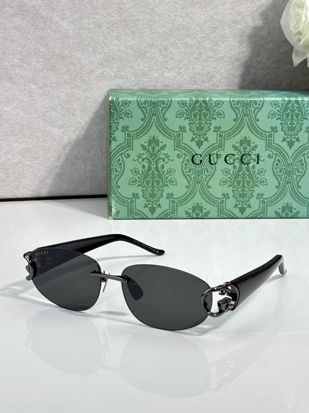 GUCCI Sunglasses A3510071375 - Image 3