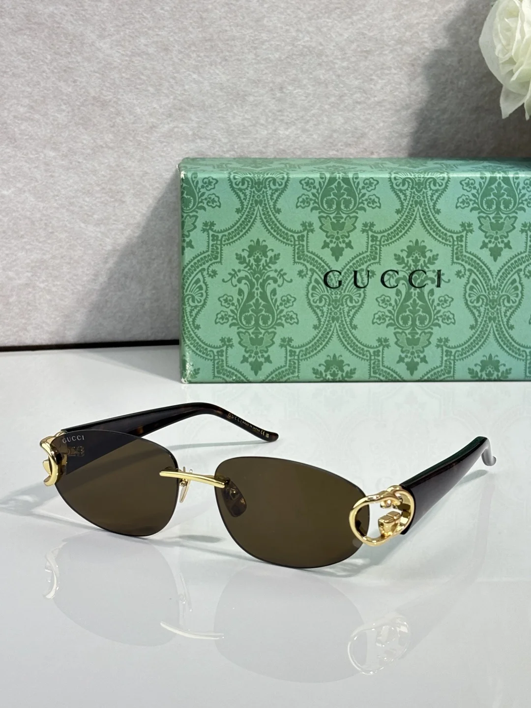 GUCCI Sunglasses A3510071375 - Image 5