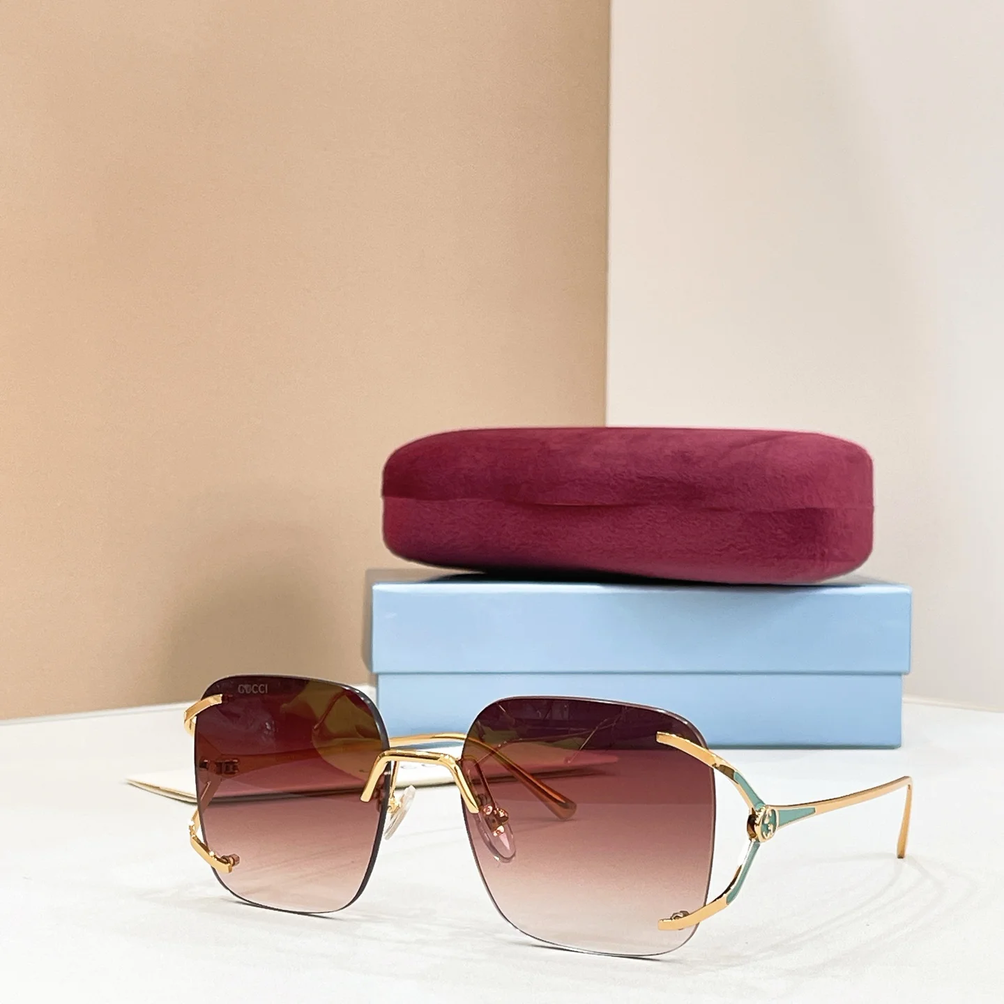 GUCCI Sunglasses A3510071381 - Image 5