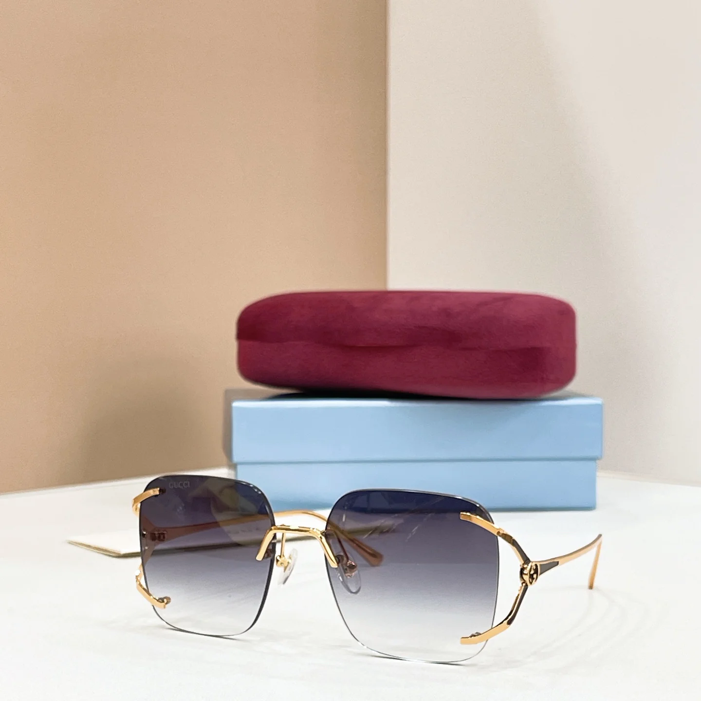 GUCCI Sunglasses A3510071381 - Image 6