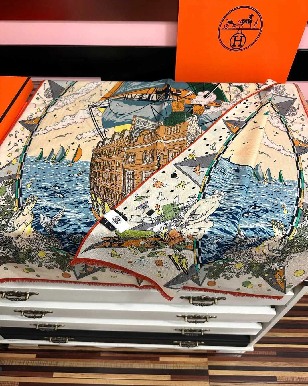 HERMES Scarves Cashmere Beige-Green-Orange 65x185 A8510073271 - Image 6