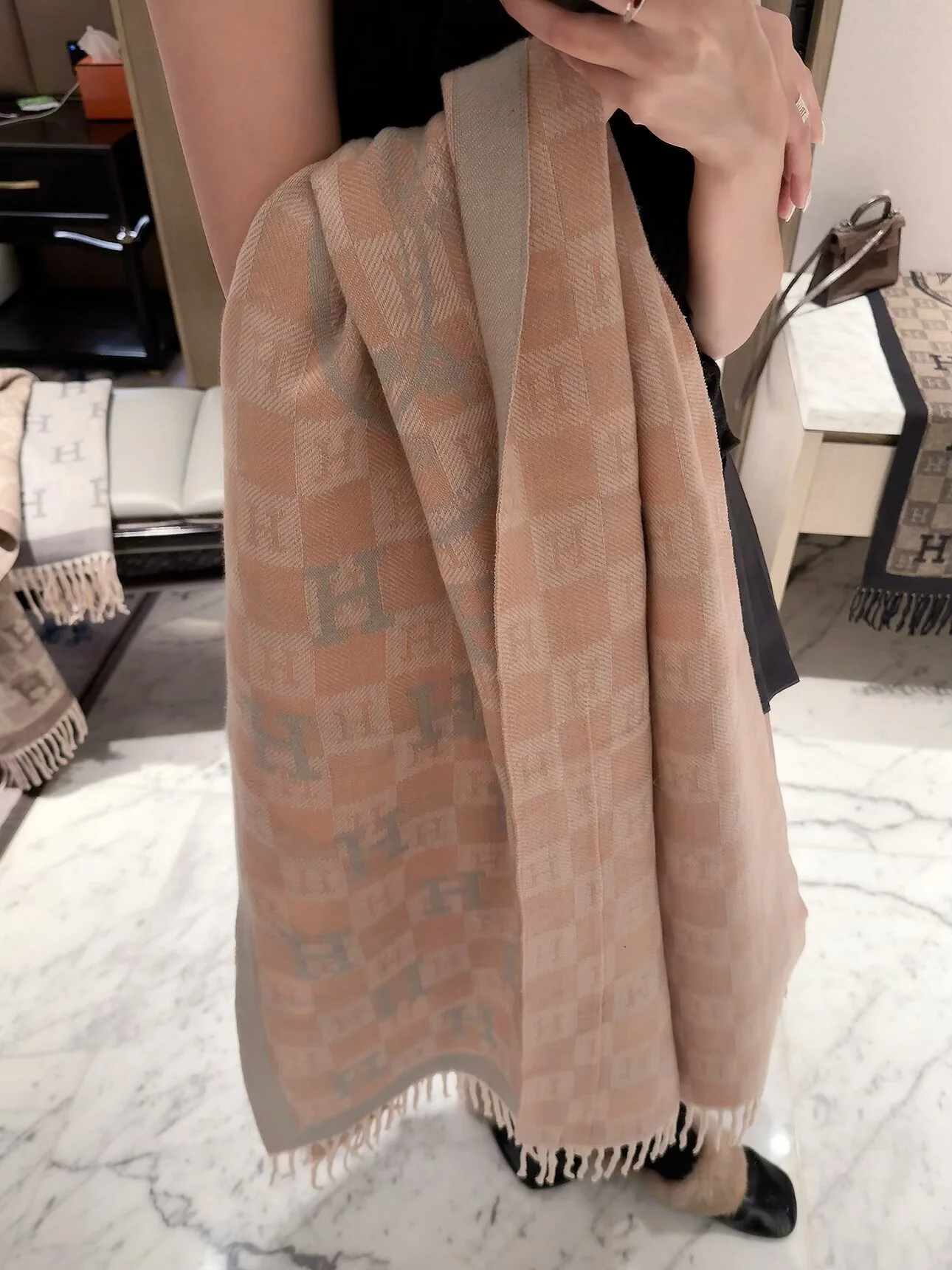 HERMES Scarves Cashmere Peach-Gray One Size D510070122 - Image 3