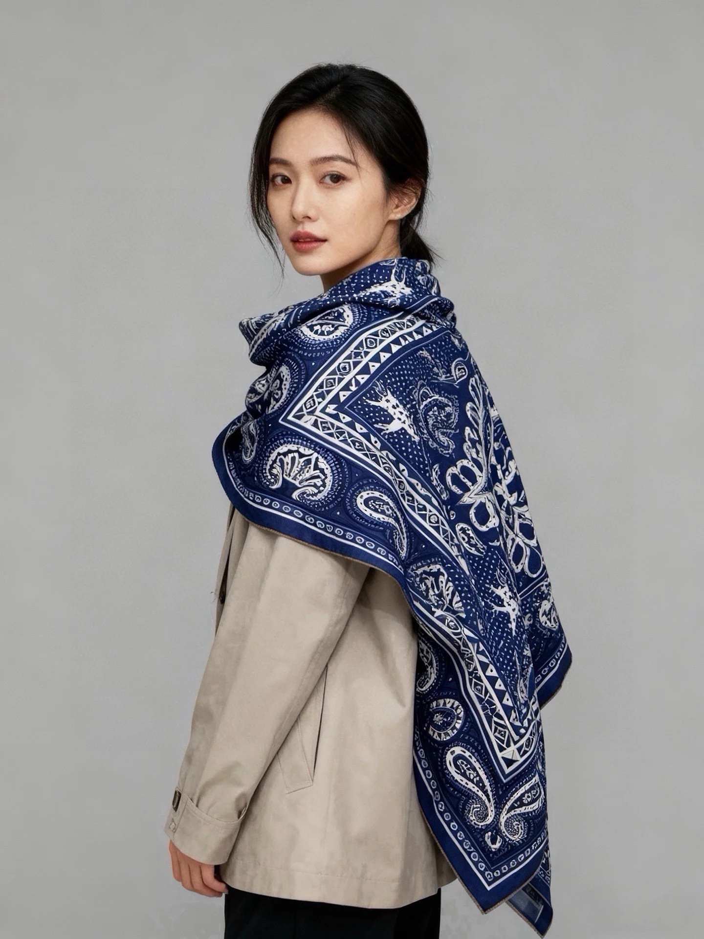 HERMES Scarves Cashmere Silk Blue-White 140CM_140CM B0510072961 - Image 2