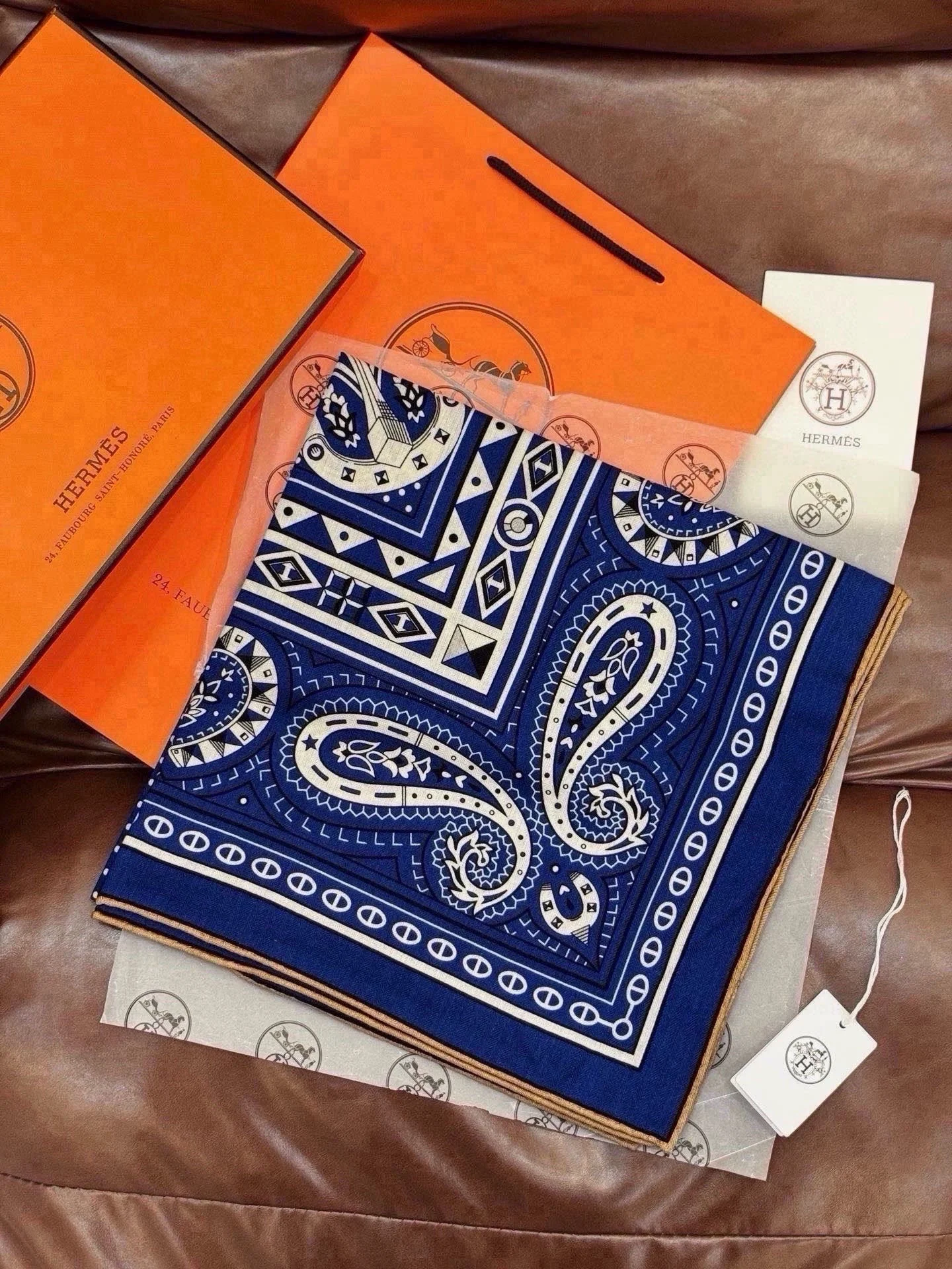 HERMES Scarves Cashmere Silk Blue-White 140CM_140CM B0510072961 - Image 3