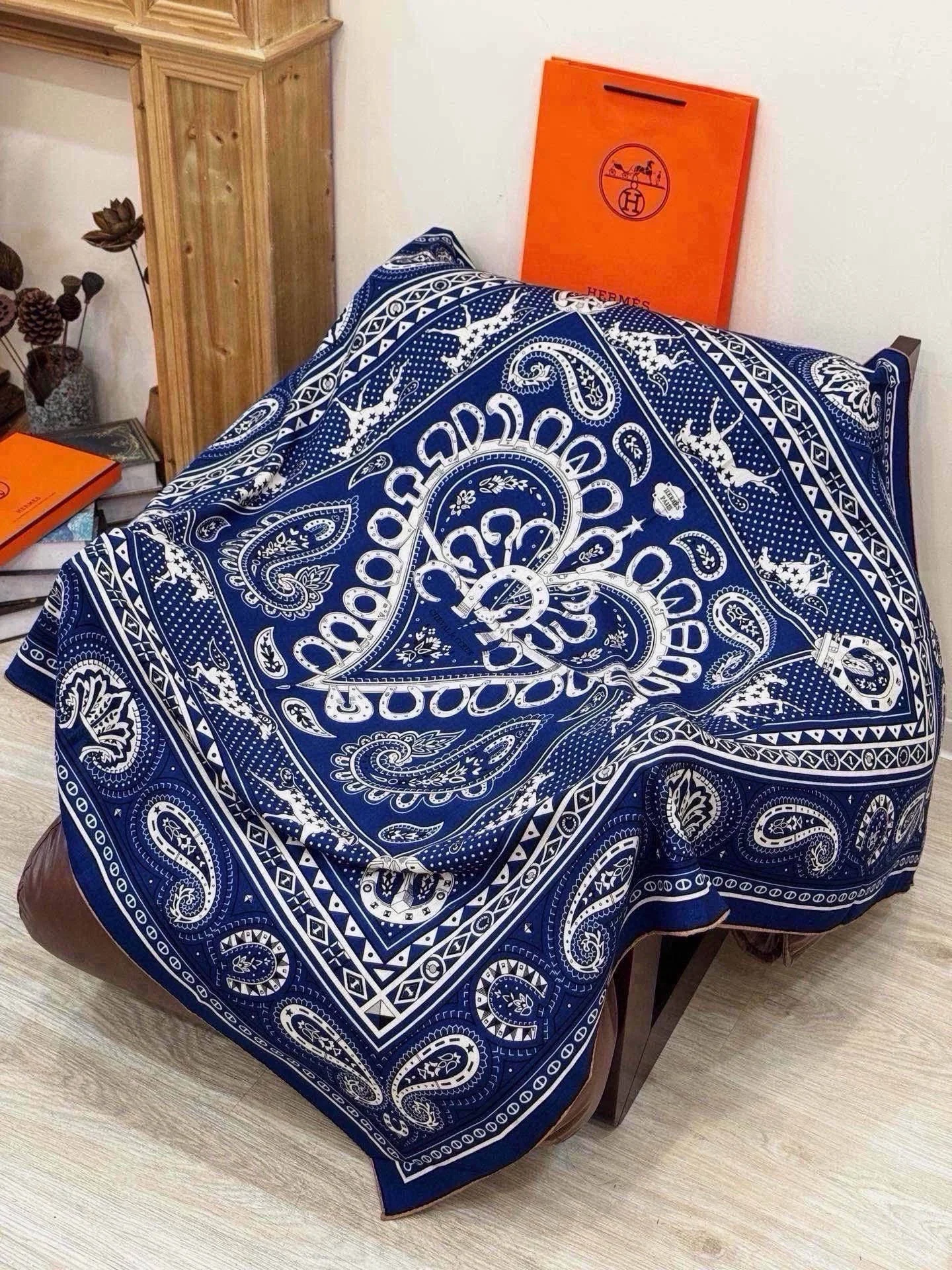 HERMES Scarves Cashmere Silk Blue-White 140CM_140CM B0510072961 - Image 6