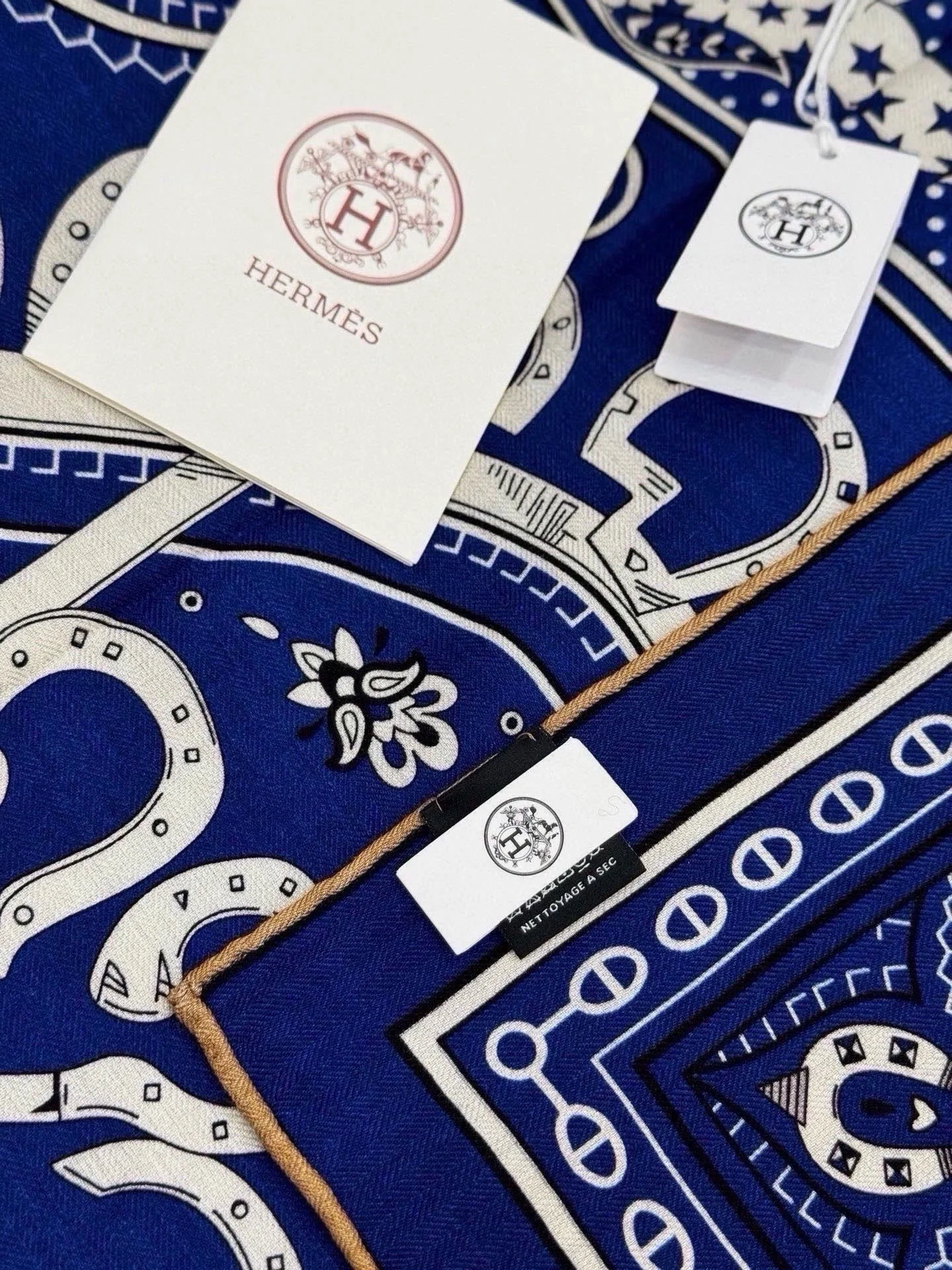 HERMES Scarves Cashmere Silk Blue-White 140CM_140CM B0510072961 - Image 7