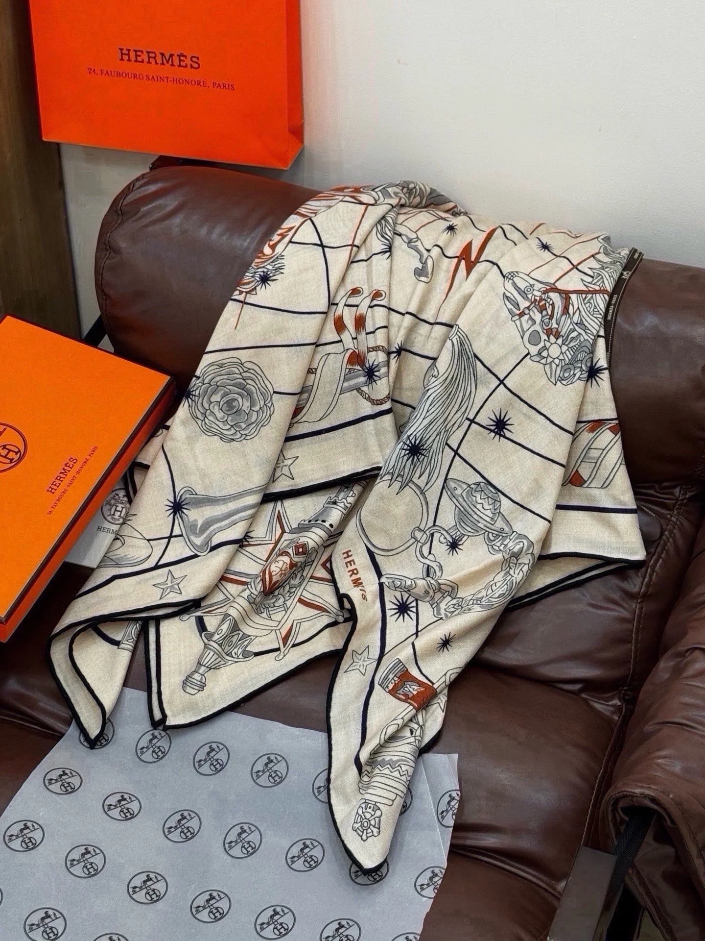 HERMES Scarves Silk & Cashmere Beige-Black 140X140CM B0510072168 - Image 7