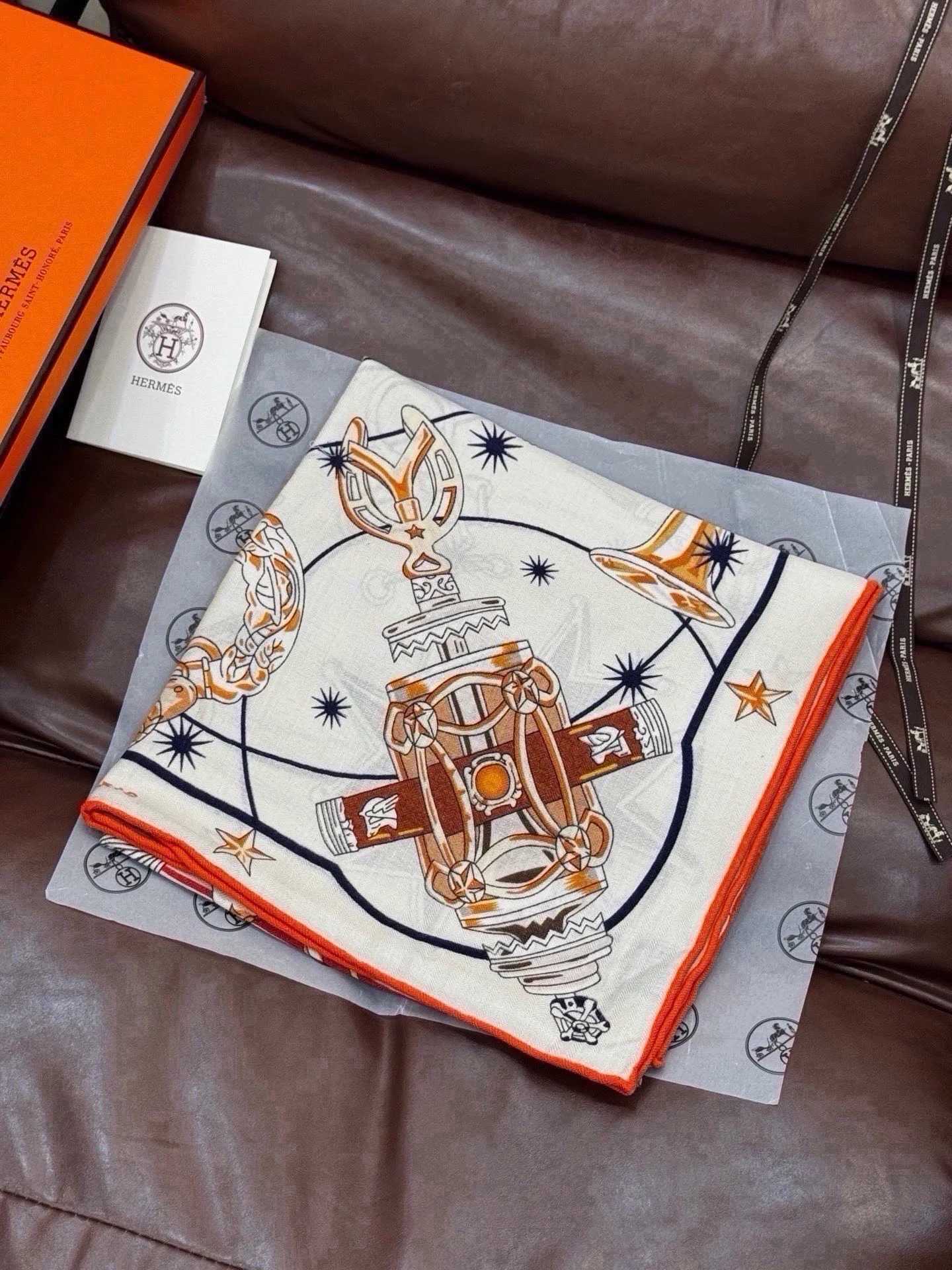 HERMES Scarves Silk Cashmere Cream-Brown 140X140 CM B0510072167 - Image 4
