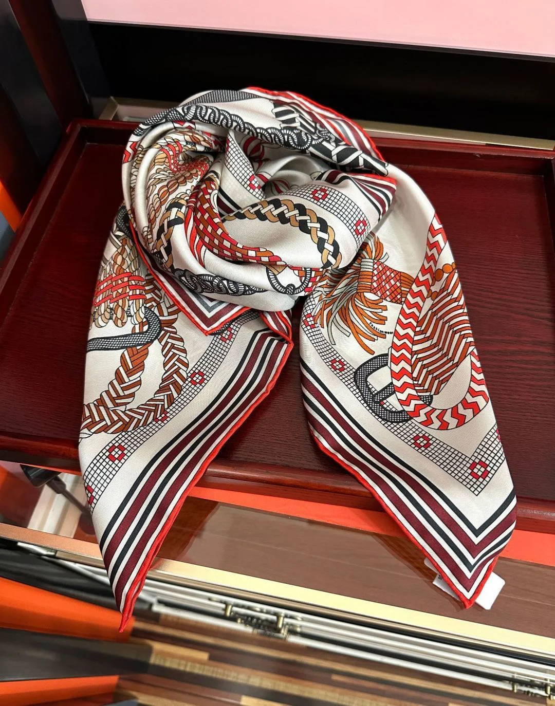 HERMES Scarves Silk Cream-Red-Black 90X90 A3010073016 - Image 5