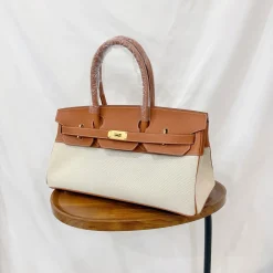 HERMES Shoulder Bags Brown-White A85010062429