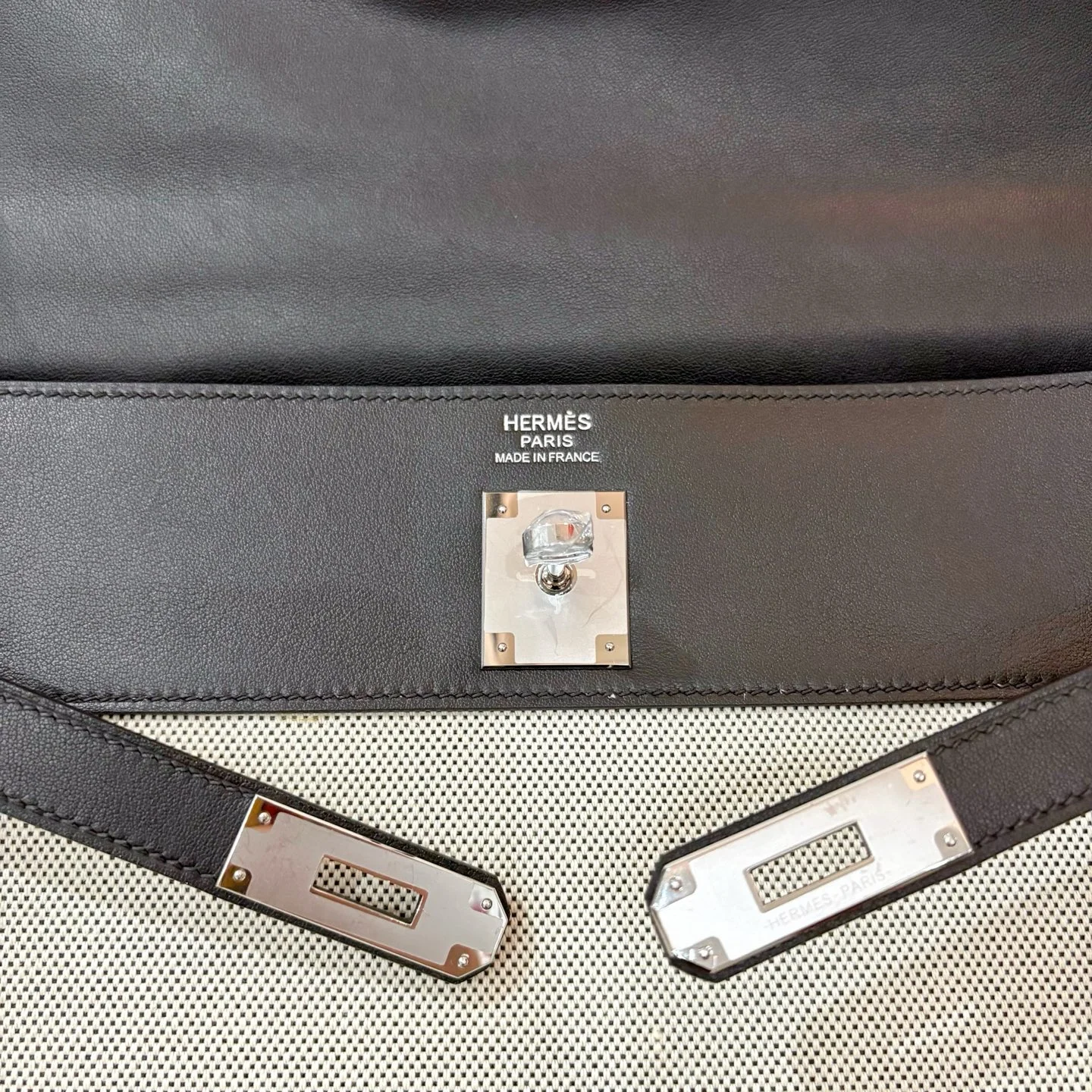 HERMES Top Handle Bags Black-White A85010062382 - Image 9