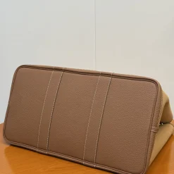 Alternative view of HERMES Totes Bags Brown-Tan B30010062620
