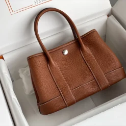 Alternative view of HERMES Totes Bags Brown-White 23X16X10CM H2010062938