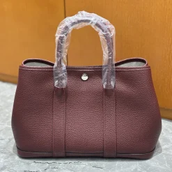 Alternative view of HERMES Totes Bags Burgundy I5010062964