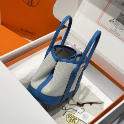 Alternative view of HERMES Totes Bags White-Blue 23X16X10CM G6010063039