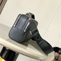 Alternative view of LOEWE Crossbody Bags Calf Leather Black 18X13X8.5CM F4010060416