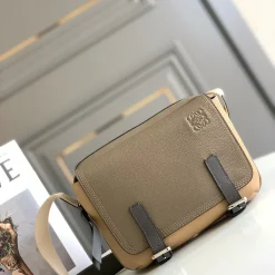 LOEWE Messenger Bags Brown-Gray 24.5X18X10.5CM F5010063641