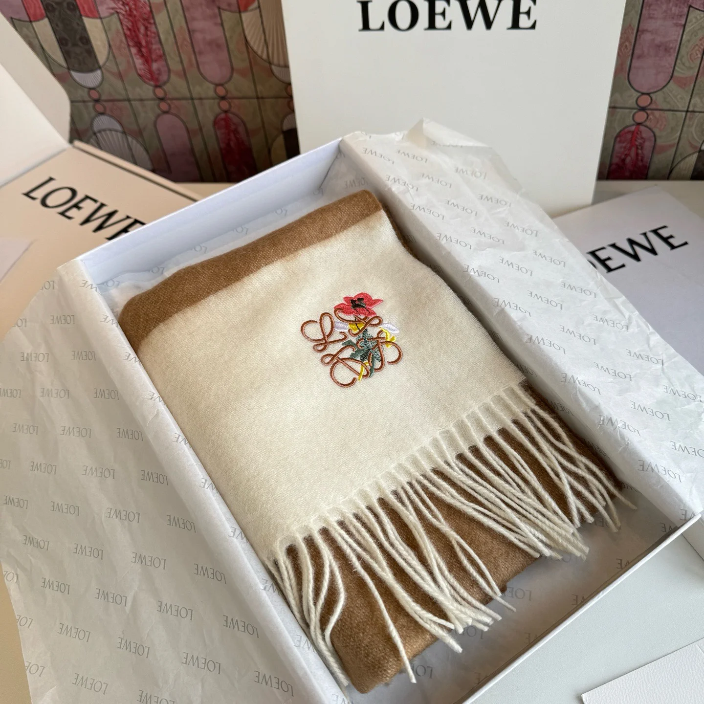 LOEWE Scarves Cashmere Beige-Brown 30_180CM A3010070850 - Image 2