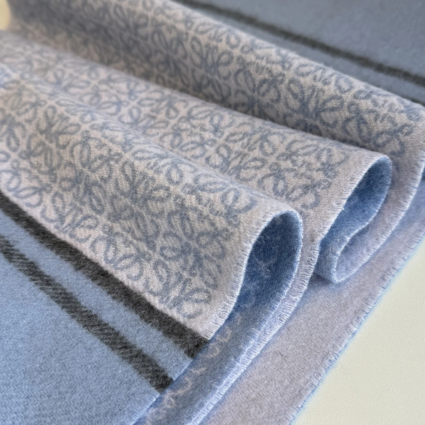 LOEWE Scarves Wool Cashmere Blue-White One Size A1510070543 - Image 12