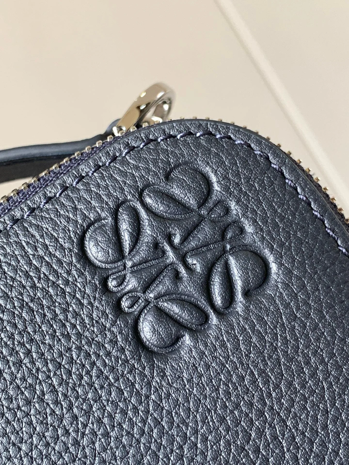 LOEWE Shoulder Bags Blue-Navy 18X13X8.5CM F4010060428 - Image 5