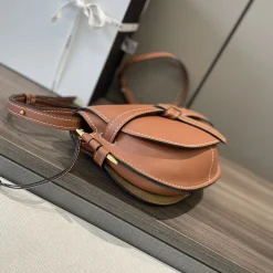 Alternative view of LOEWE Shoulder Bags Brown 26X12.5X19CM G5010062742
