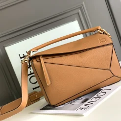 LOEWE Shoulder Bags Calf Leather Brown-Gold 29X19.5X14CM G8010062406