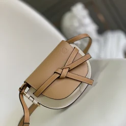 LOEWE Shoulder Bags Calfskin Leather Tan-White 15X12.5X8CM E6010062708