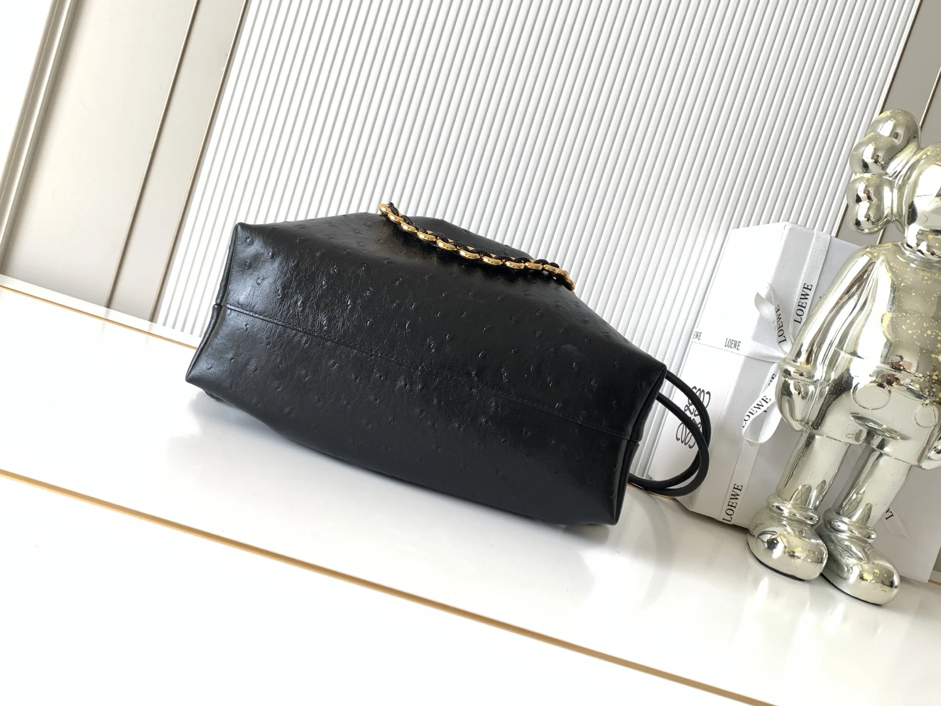 LOEWE Shoulder Bags Deer Leather Black-Gold 30X10.5X20CM G5010060451 - Image 3