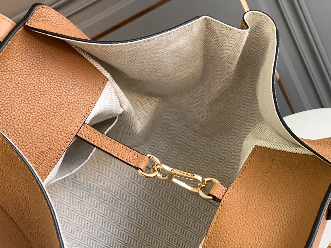 LOEWE Shoulder Bags Grained Calf Leather Tan-Black 29X14X26CM G8010063131 - Image 7