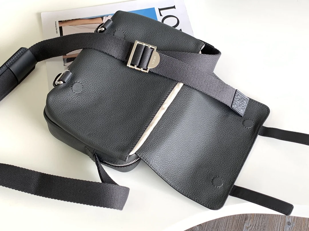 LOEWE Shoulder Bags Gray 24X17.5X11CM F5010063648 - Image 7