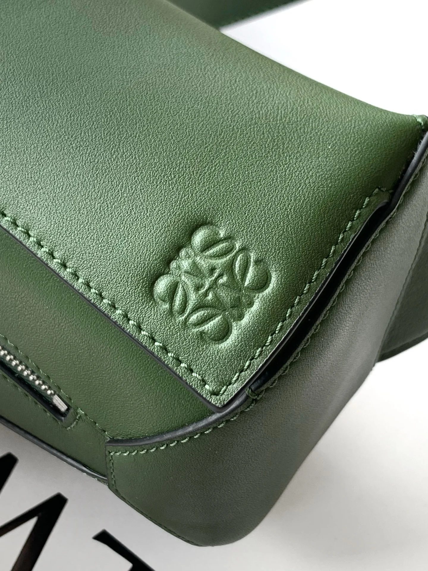 LOEWE Shoulder Bags Green 18CMX12CMX7.5CM F1010060542 - Image 5