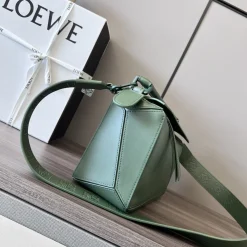 Alternative view of LOEWE Shoulder Bags Green 24X16.5X10.5CM G0010065495