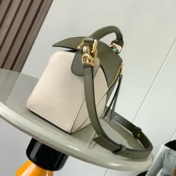 Alternative view of LOEWE Shoulder Bags Green-Beige 24X16X10CM F7010060507