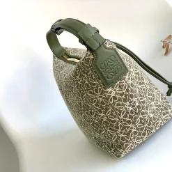 Alternative view of LOEWE Shoulder Bags Leather & Canvas Green-White 21X17X12.5CM E0010063163