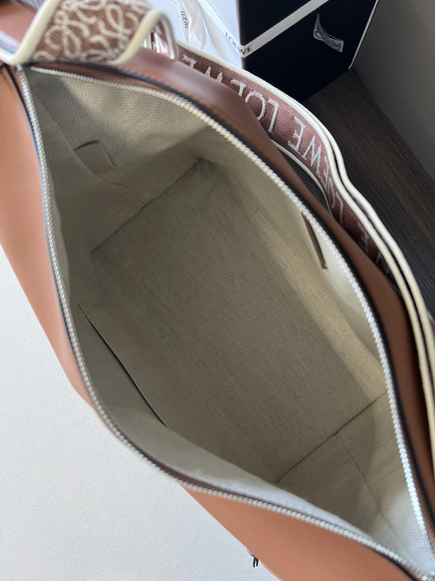 LOEWE Shoulder Bags Leather Jacquard Brown-White 44X30X18CM G0010063492 - Image 9