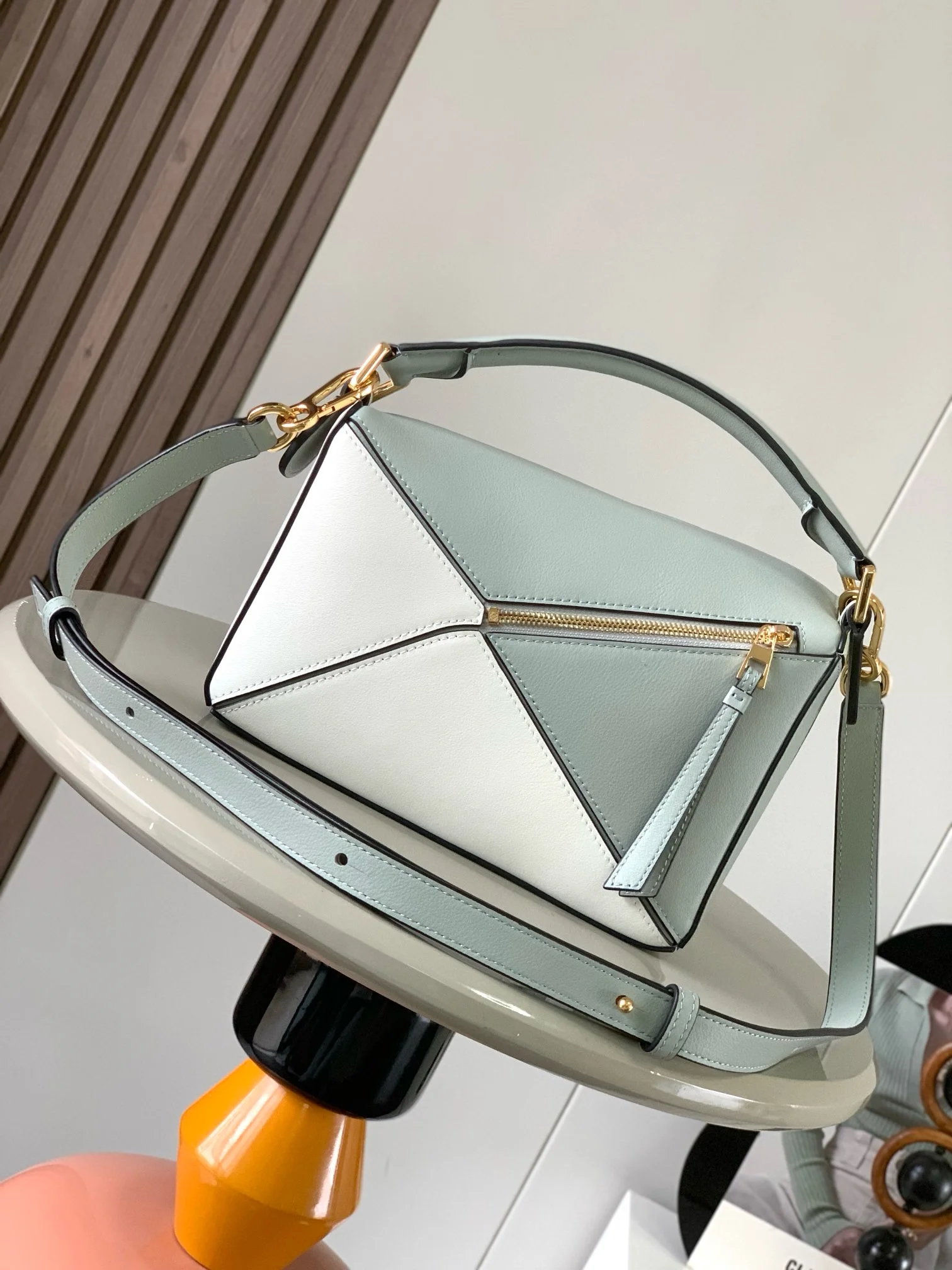 LOEWE Shoulder Bags Mintgreen-Lightblue 24X16X10CM F7010060494 - Image 4