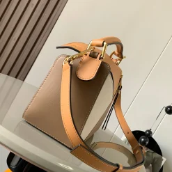Alternative view of LOEWE Shoulder Bags Nappa Calf Leather Brown-Beige 24X16X10CM F7010060500