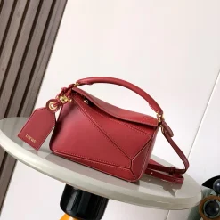 LOEWE Shoulder Bags Nappa Leather Red-Gold 18X12.5X7.5CM F7010060578