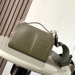 LOEWE Shoulder Bags Satin Leather Green-Silver 18X13X8.5CM F4010060434