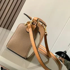 Alternative view of LOEWE Shoulder Bags Tan-Brown 18X12.5X8CM E3010060475